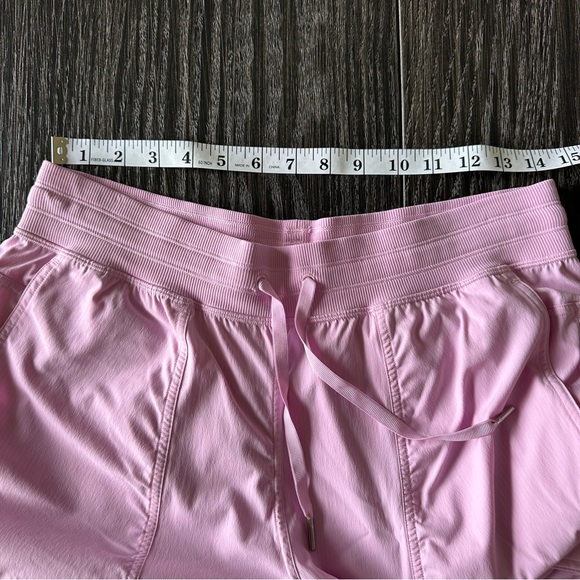 Lululemon Dance Studio Relaxed-Fit Mid-Rise Cargo Jogger in
Vitapink, Medium - Picture 12 of 16